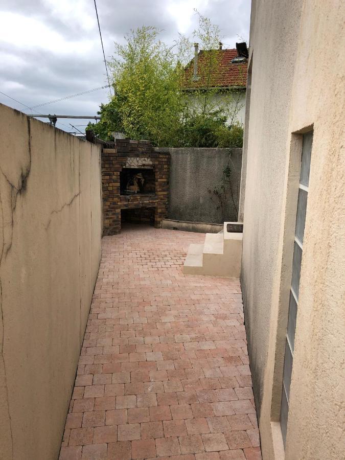 Alloappartmeuble_L'Emeraude Houilles Exteriér fotografie