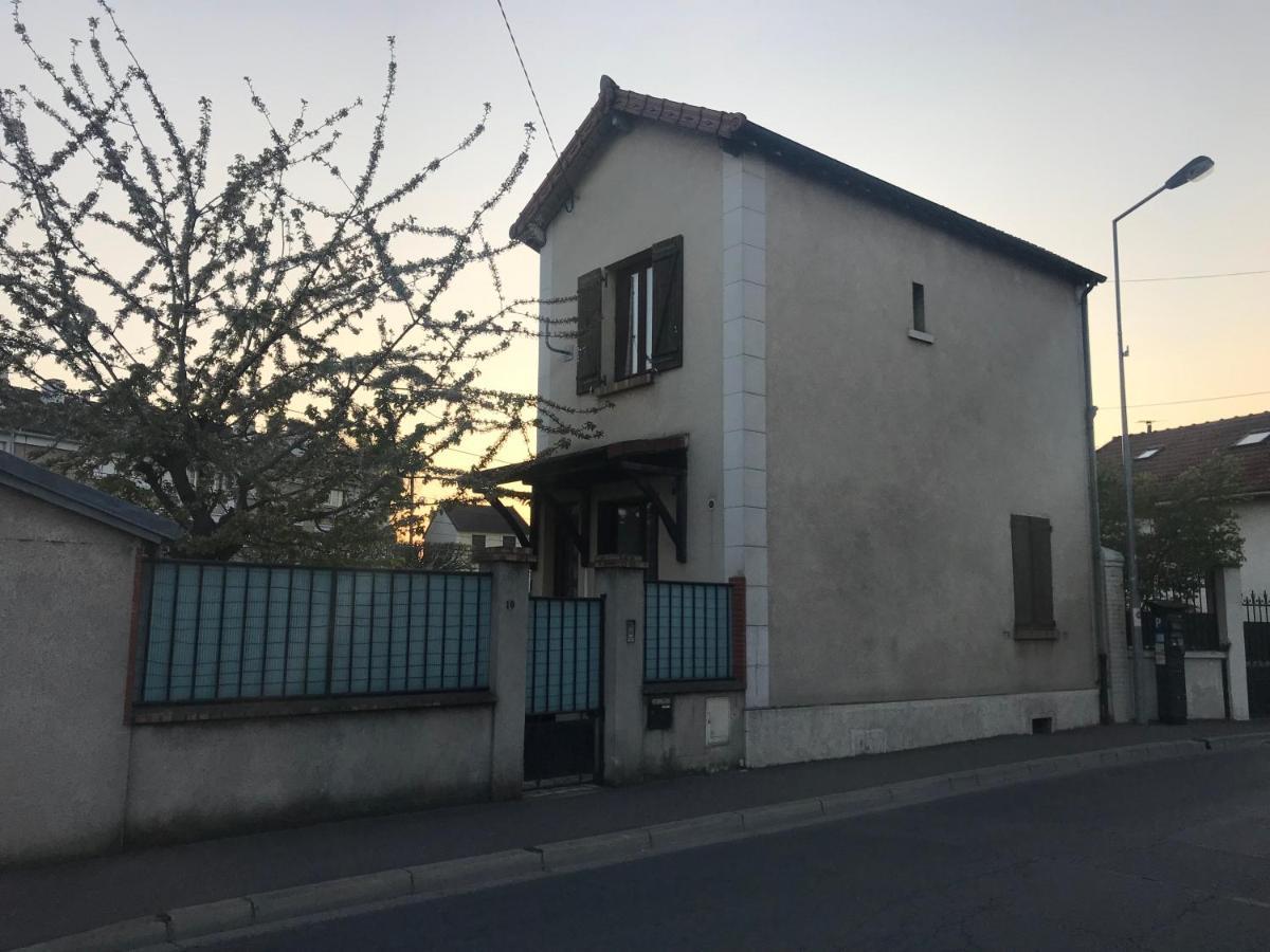 Alloappartmeuble_L'Emeraude Houilles Exteriér fotografie